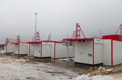 Booster compressor station