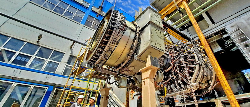 Dismantling of exhausted gas turbine